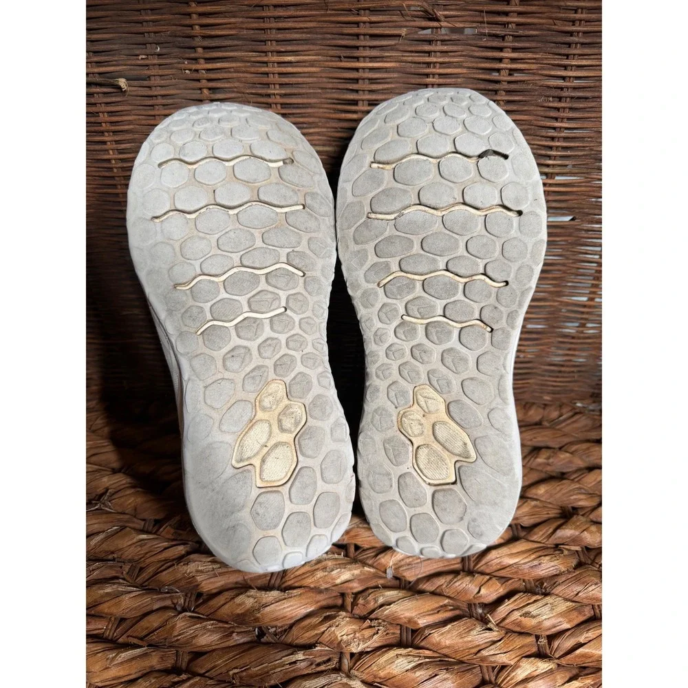New Balance Fresh Foam More v3 Womens 10 Running Shoes Cream White WMORBK3